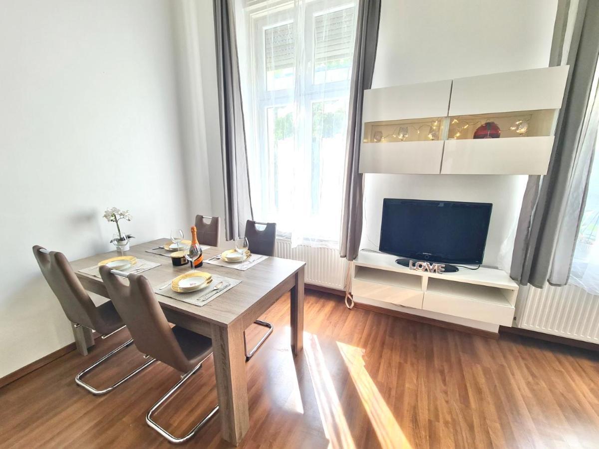 Ricky Apartment ブダペスト エクステリア 写真